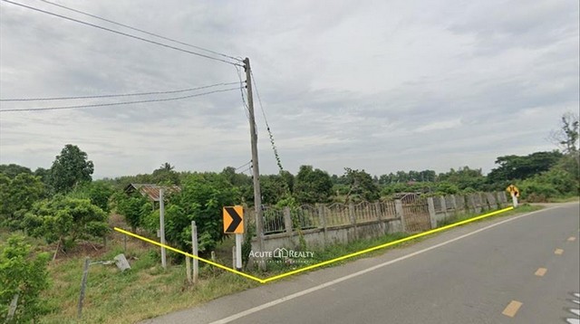 ขายที่ดิน อ.เมืองลำพูน จ.ลำพูน ขนาดที่ดิน 2-1-92.6 ไร่ หน้ากว้าง 33.78 ม. ลึก 84.92 ม. ที่ดินสวยมาก ติดถนน เดินทางสะดวกสบาย ราคาขาย 3,000,000 บาท(รหัสทรัพย์ L-641125-0002)Contact Us+66 (0)88 268 2000info@acuterealtyconsultant.comLine Official : http://lin.ee/N9TaR0qAdd friend : acuterealtychiangmaihttps://www.AcuteRealty.com