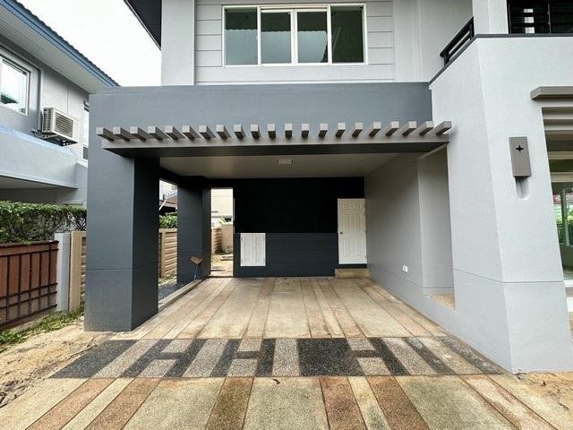 PT12 ขาย บ้านเดี่ยว 2 ชั้น บุราสิริ งามวงศ์วาน-ประชาชื่น Burasiri Ngamwongwan-Prachachuenรีโนเวทแล้วทั้งหลัง ปูพื้นกระเบื้อง SPC ทั้ง 2 ชั้น หลังมุม 59.3 ตรว.ราคาขาย 7,990,000 บาท (ค่าโอน 50/50)ติดต่อ คุณช่อผกา 0616198565 LINE 0616198565บ้านเดี่ยว 2 ชั้นหลังมุม บุราสิริ งามวงศ์วาน-ประชาชื่นขนาดที่ดิน 59.3 ตารางวาพื้นที่ใช้สอย 160 ตารางเมตร3 ห้องนอน 3 ห้องน้ำที่จอดรถ 2 คันบ้านรีโนเวทแล้วทั้งหลัง ปูพื้นกระเบื้อง SPC ทั้ง 2 ชั้น