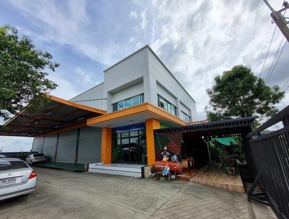 ให้เช่าพื้นที่ โกดัง สำนักงาน รังสิต คลอง 9 ธัญบุรี พื้นที่800 ตร.ม  รถเทรลเลอร์ เข้าได้