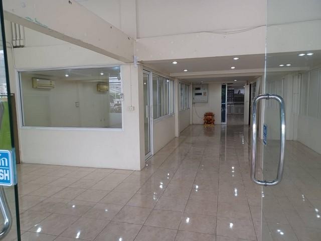 MK50ให้เช่าอาคารพาณิชย์ 2 คูหาย่านบางใหญ่ อยู่ในตลาดกลางบางใหญ่ ใกล้MRTตลาดบางใหญ่ เซ็นทรัลเวสต์เกต