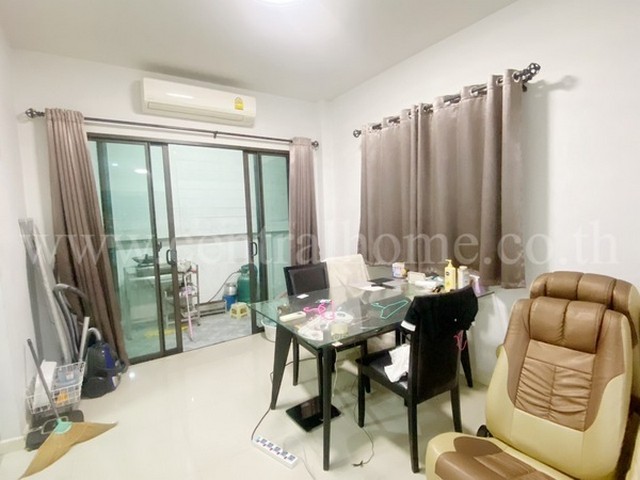 ทาวน์โฮม ดิโอโซน เพชรเกษม 53 หลังมุม ถูกสุดในโครงการ ใกล้ MRT หลักสอง