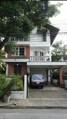 ให้เช่าบ้านเดี่ยว 3ชั้น ซอยลาซาล 71 ซอยนางนาตราด 40 เข้าออกได้ 2ทาง ใกล้เซ็นทรัลบางนา