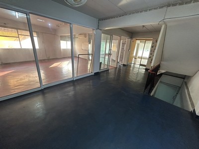 ทำเลติดถนนใหญ่ ! ขายอาคารพาณิชย์ 4.5 ชั้น  2 คูหา 76 ตร.ว ถนนติวานนท์ ใกล้บิ๊กซีติวานนท์ 50 เมตร ใกล้จุดข้น-ลงรถไฟฟ้า MRT สถานี สาธารณสุข