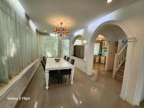 ติดถนนต้นยางสารภี ขายพร้อมผู้เช่า 8.5 ล้านอาคารพาณิชย์ 3 ชั้น​ ตกแต่งสวย น่าอยู่ #สามารถเปิดกิจการ ค้าขายได้