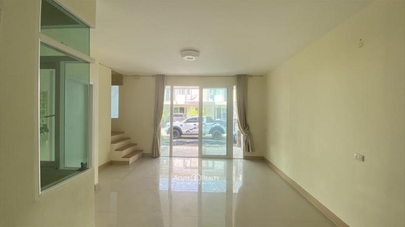 ขายทาวน์โฮมหลังมุม กัสโต้ พระราม 2 คุณภาพดีจากควอลิตี้ เฮ้าส์ ทำเลดี