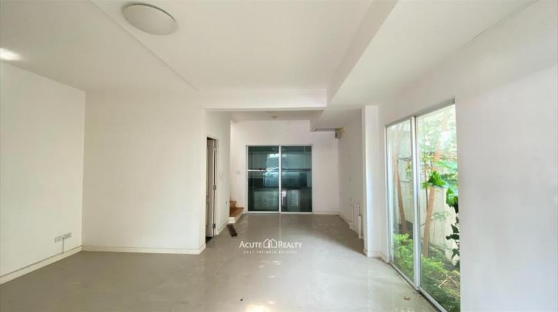 ขายทาวน์เฮ้าส์หลังมุม Villaggio พระราม 2 คุณภาพจาก Land & Houses ทำเลดี