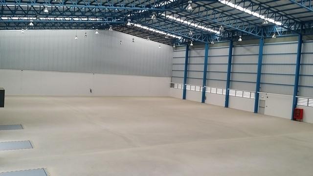 PB3439 ให้เช่าโกดังค้าพร้อมสำนักงาน ย่าน บางนาตราด กม19 ติดถนนคลองส่งน้ำ