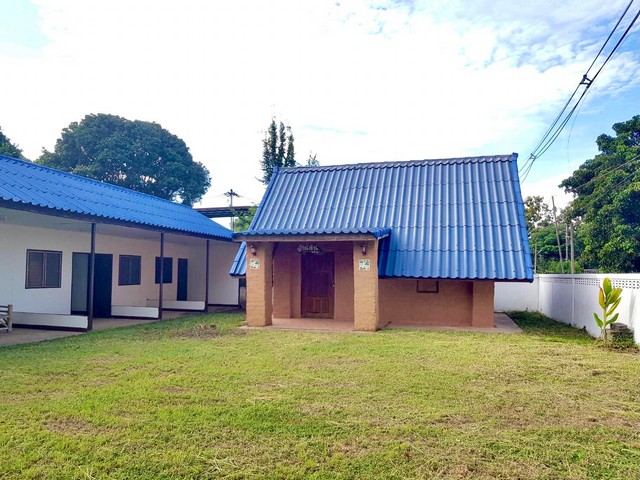 ขายที่ดิน140 ตารางวา  พร้อมสิ่งปลูกสร้าง ทำเลดีใกล้ตัวเมืองอุบลราชธานี  ZS166