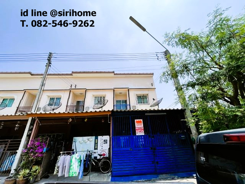 ขายทาวน์เฮ้าส์ 2 ชั้น 24 ตร.วา หมู่บ้านเพชรทวี ไร่ขิง ซอยเพชรเกษม126________VDO : https://youtu.be/VjFYcgBYDSg________รหัส M-4060เนื้อที่ 24.4 ตร.วา หน้าบ้านทิศตะวันออก3 ห้องนอน  2 ห้องน้ำ  2 ที่จอดรถ________ที่ตั้งหมู่บ้านเพชรทวี เพชรเกษม-ไร่ขิง ซอยเท่าตลาด 1 ตำบลท่าตลาด อำเภอสามพราน นครปฐมGoogle Maps : https://goo.gl/maps/fcpQvXNz28tWmN5E8?coh=178573&entry=tt________ขาย 1,990,000 บาท________ลักษณะเด่น : – เป็นหลังที่เดินทางเข้าออกได้ทั้งทางซอยเพชรเกษม 126 และทางถนนพุท