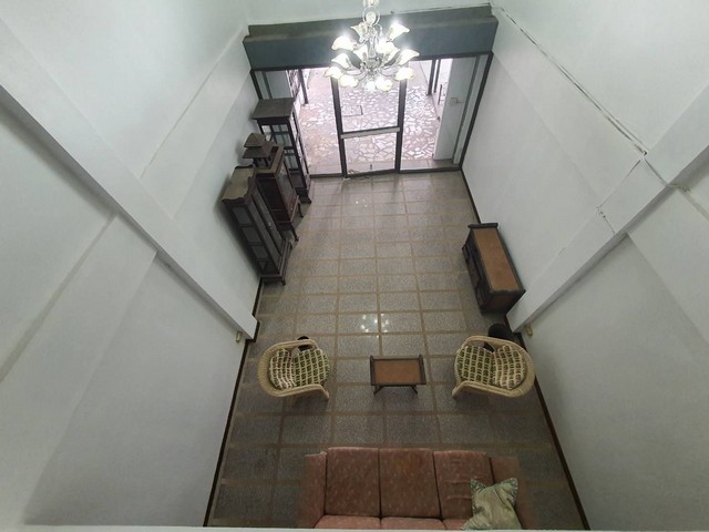 รหัสC5866 ให้เช่าอาคาพาณิชย์ 3ชั้น ทำเลดีทำการค้าได้ ริมถนนหนามแดง-บางพลี สมุทรปราการ