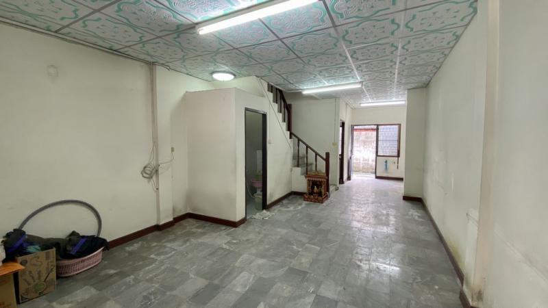 ขายบ้าน ทาวน์โฮม 3 ชั้น ทำเลดี อยู่หลังบิ๊กซีกัลปพฤกษ์ หมู่บ้านตวงทอง 6 บางบอน