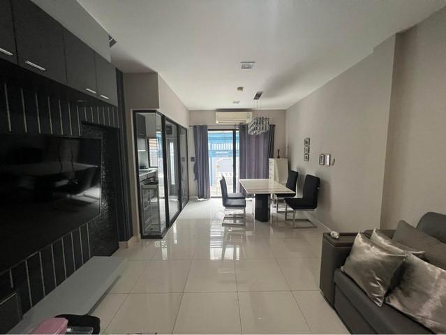 BH2491 ให้เช่าทาวน์โฮม 3 ชั้น 3 ห้องนอน เดอะ เทอเรส รามอินทรา 65 The Terrace ใกล้ BTS รามอินทรา 40 ใกล้ทางด่วน เฟอร์พร้อมอยู่