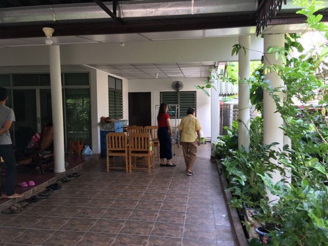 ???????? ขายบ้านสวน 2 ชั้น+ที่ดิน ซอยเรวดี 9 & 11 (นนทบุรี) ขนาด 109 ตร.ว. (พ.ท.ใช้สอย 250 ตร.ม.), ราคา 11 ล้านบาทเท่านั้น!!!