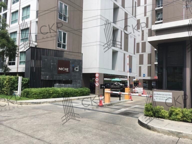 ขายราคาถูก คอนโด นิช ไอดี เพชรเกษม-บางแค ขนาด 27.86 ตร.ม. ใกล้ซีคอนบางแค ห้องจัดสรรลงตัว แขวงบางแค เขตบางแค กรุงเทพฯ ติดต่อสอบถามได้ค่ะการเดินทาง- ถนนเทอดไท  120 เมตร- ถนนบางแค  200 เมตร- ถนนเพชรเกษม  1 กิโลเมตร- MRT บางแค  1.2 กิโลเมตร- ถนนกาญจนาภิเษก  2.1 กิโลเมตร- ถนนกัลปพฤกษ์  2.2 กิโลเมตรรายละเอียด (Description)- ขนาด 27.86 ตร.ม.- อยู่ชั้นที่ 8 อาคาร D- 1 ห้องนอน 1 ห้องน้ำ- ห้องสวยจัดสรรอย่างลงตัว- เค