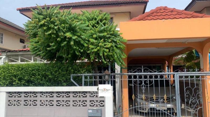 ขายด่วนบ้านเดี่ยว 2 ชั้น ใกล้สนามบินดอนเมือง ราคาพิเศษ 3.9 ล้านบาท