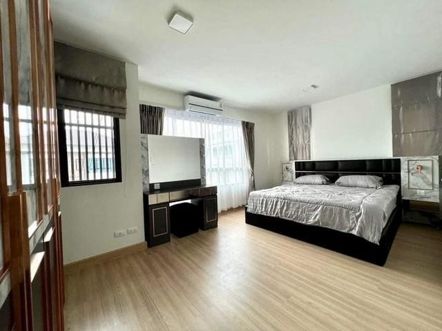 POR3402 ให้เช่า  เดอะ คอนเนค อัพ 3 ลาดพร้าว 126 ใกล้รถไฟฟ้าสายสีเหลือง เดินทางเลียบด่วน ทาวน์อินทาวน์สะดวก โรงเรียนสองภาษาลาดพร้าว