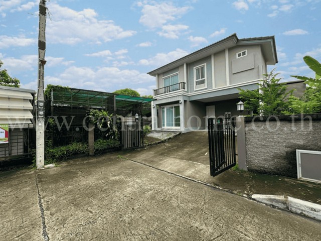 รหัสทรัพย์  4838บ้านเดี่ยว ภัสสร เทพารักษ์-บางนา หลังริม ถูกที่สุดในโครงการที่ตั้ง :  ถนนเทพารักษ์ ตำบลบางปลา อำเภอบางพลี จังหวัดสมุทรปราการ 10540รายละเอียดทรัพย์- บ้านเดี่ยว 2 ชั้น, ขนาดเนื้อที่ 54.9 ตารางวา, พื้นที่ใช้สอย 120 ตารางเมตร- 3 ห้องนอน, 3 ห้องน้ำ, 1 ห้องรับแขก, 1 ห้องครัว, 2 ที่จอดรถ- แอร์ 3 เครื่องสถานที่และทำเลใกล้เคียง- ใกล้บิ๊กซี บางพลี- ใกล้โฮมโปรวิลเลจ- ใกล้ห้างเ