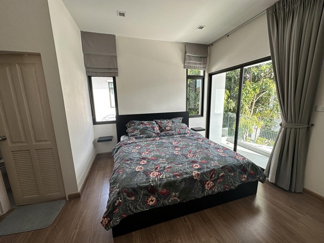 ให้เช่าบ้านเดี่ยว 2 ชั้น 3 ห้องนอน โครงการออร่า รามคำแหง 94 เฟอร์ครบพร้อมอยู่ ตรงข้าม Pasio รามคำแหง