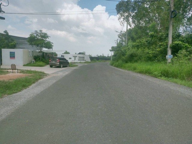 ที่ดินสวยๆเมืองพัทยา ติดถนนสองด้าน ผังสีส้มเหมาะทำจัดสรร เขตห้วยใหญ่ บางละมุง จ.ชลบุรี