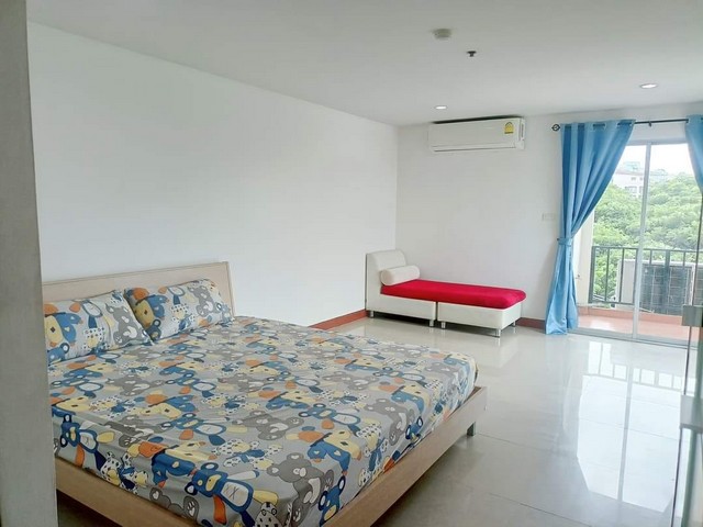 ให้เช้าคอนโด  Regent Home 5 Ratchada 19 : (MRT รัชดา) #ห้องมุมสวย สตูดิโอ ขนาด 32 ตร.ม. ชั้น 6 พร้อมเฟอร์นิเจอร์