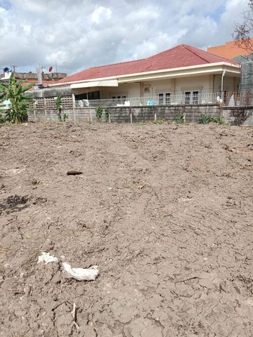 รหัส# TO437 ขายที่ดินถมแล้วในซอยพหลโยธิน 53 เนื้อที่ 200 ตารางวา ใกล้รถไฟฟ้า BTS สถานีกรมทหารราบที่ 11 ใกล้มหาวิทยาลัยศรีปทุม*** ราคาขาย 13 ล้านบาท  [ตรว. ละ 65,000]ที่ดินถมแล้ว ซอยพหลโยธิน 53 เนื้อที่ 200 ตารางวา หน้ากว้างประมาณ 20 ลึกประมาณ 40 เมตร ที่ดินผังสีส้ม หน้าที่ดินหันทิศใต้ เหมาะสร้าง Apartment หรือออฟฟิศสำนักงาน เดินทางสะดวก เข้าออกทั้งซอย พหล 53 และ พหล 55 ใกล้เคียง:: ใกล้รถไฟฟ้า BTS �