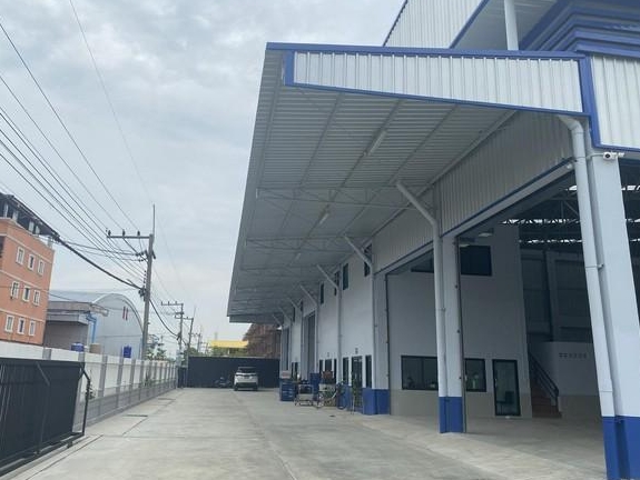 ให้เช่าโกดังใหม่ 400 และ 600  ตรม ย่านรังสิต ใกล้ตลาดไท