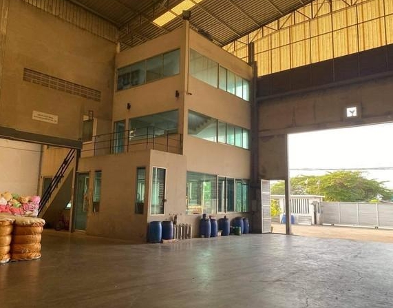 ให้เช่าโรงงาน คลังสินค้า เนื้อที่  4 ไร่ ขนาด 6,000 ตร.ม ถนน บางบัวทอง สุพรรณบุรรี