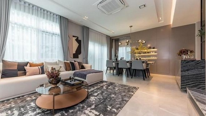 ให้เช่าบ้านทาวน์เฮาส์สองชั้น พร้อมเฟอร์ และเครื่องปรับอากาศ ทำเลสะดวก ราคาต่ำกว่าทุน โครงการเซนทรัลซิตี้ หนองขาม ศรีราชา