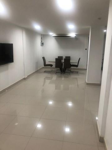 ให้เช่าทาวน์เฮ้าส์ 2 ชั้น เนื้อที่ 33 ตารางวา 3 ห้องนอน 3 ห้องน้ำ ถนนสุขุมวิทซอย26 เหมาะอยู่อาศัยและทำโฮมออฟฟิศ