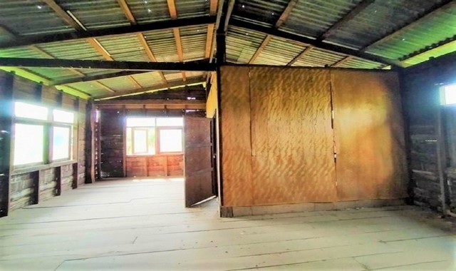 ขายบ้านครึ่งตึกครึ่งไม้     อำเภอหนองหาน อุดรธานี (PKK02-06294)