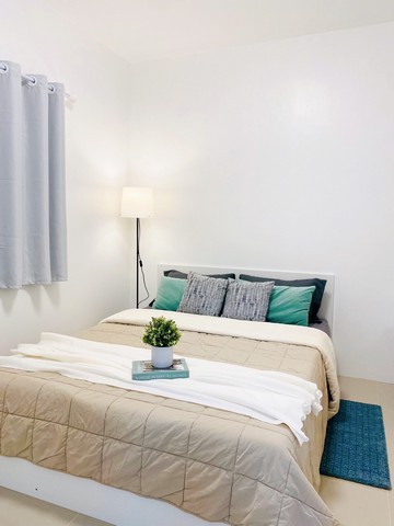 ห้องชุดเอื้ออาทร รังสิต คลองหนึ่ง ตกแต่งใหม่ พร้อมอยู่ ฟรีแอร์ ฟรีเฟอร์