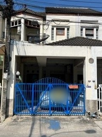 HU3759Town House For Sale  :  Chuanchuen Phatthanakanขายทาวน์เฮ้าส์  :   ชวนชื่น พัฒนาการที่ตั้ง :    ซอยพัฒนาการ 57 ถนนพัฒนาการ แขวงประเวศ เขตประเวศ กรุงเทพฯSale :  2,900,000 THB AREA   :  24.00  sq.wa 96.00 sq.m.TYPE   :  3 Bedroom   3 Bathroom   2 stoeryรายละเอียดทรัพย์กว้าง 4 เมตร ลึก 24 เมตรมุ้งลวด-เหล็กดัดทั้งบ้าน ผ้าม่าน เครื่องดูดฝุ่น 1 เครื่องพื้น หินขัด-ปูกระเบื้องเซรามิกหลังบ้านเป็นลานกว้าง ที่จอดรถ 1 คันสถานที่สำคัญใกล้เคียงโลตัส​ พัฒนาการธัญญาพา