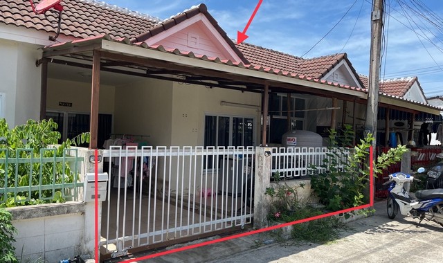 ขายทาวน์เฮ้าส์โครงการ ฟลอร่า วิลล์  อำเภอเกาะสมุย จังหวัดสุราษฎร์ธานี PKK03-05713