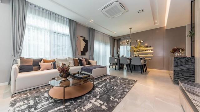ให้เช่าบ้านเดี่ยว 2 ชั้น รามคำแหง 2โครงการ มัณฑนา บางนา-วงแหวน พื้นที่ใช้สอย : 222 ตรม.ห้องนอน 4 ห้อง ห้องน้ำ 5 ห้อง แต่งสวยพร้อมอยู่