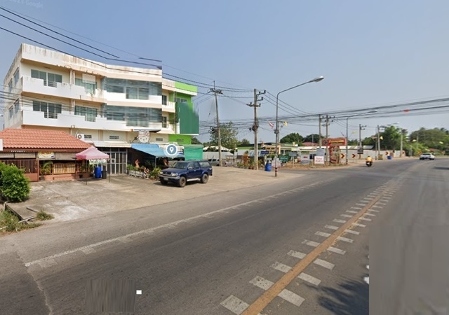 ให้เช่า-ขาย อาคารพานิชย์ 3 ชั้นครึ่ง ตลาดลุงเพิ่ม ทำเลดีและโดดเด่น มีดาดฟ้า 20ตรว. 220ตรม. 6,999B-M 2,449,999B-M 2นอน 2น้ำ 2แอร์ 2จอดรถLung Perm Market nice and outstanding For Rent-Sell commercial building 3 and a half floors with rooftop 20 sq.wa. 220 sq.m. 6,999B-M 2,449,999B-M 2bed 2bath2A/C 2parking.ซ.คลองบางนางสูญ ถ.ราชบุรี-ปากท่อ ต.บางสะแก อ.บางคนที สมุทรสงคราม 75120ทำเลดีและโดดเด่น เหมาะทำร้านค้าขายสินค้าทุกชนิด ร้านอาหาร คลินิกหรือออฟฟิศ2 ห้องนอน1 ห้องโถง2 ห้องน้ำ2 จอดรถ2 แอร์- กั้นห้