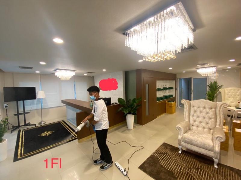 ขายอาคารสำนักงาน 5 ชั้น 790 ตรม. พร้อมลิฟท์ ถนนนวลจันทร์29 ใกล้เลียบด่วน เกษตรนวมินทร์ รวมเฟอร์นิเจอร์ พร้อมใช้งาน ที่จอดรถเยอะ