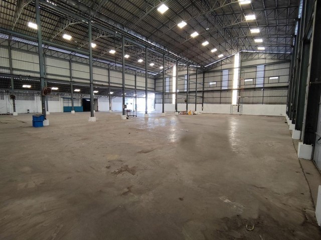 รหัส MAY142ให้เช่าโกดัง 1,900 ตารางเมตร พร้อมออฟฟิศ ติดถนนเศรษฐกิจ1 ถนน 6 เลน ย่านอ้อมน้อย ใกล้แยกเพชรเกษม