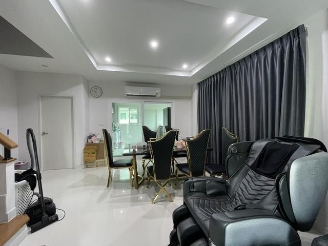 PO07 ขาย บ้านเดี่ยว 2 ชั้น หลังมุม 51.8 ตรว. หมู่บ้าน ศุภาลัย พาร์ควิลล์ 1 บางนา-เทพารักษ์ Supalai Park Ville