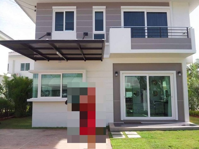 ขายด่วน บ้านเดี่ยวพร้อมอยู่ ศุภาลัยเบลล่า สุราษฎร์ธานี เจ้าของขายเอง for saleขนาด 60 ตารางวา3 ห้องนอน 2 ห้องน้ำบ้านเดี่ยวพร้อมอยู่ ความสุขของชีวิตทันสมัย ใกล้ธรรมชาติ   โครงการบ้านเดี่ยวและบ้านรุ่นใหม่ สไตล์ Modern รูปแบบใหม่ของการอยู่อาศัย เน้นความโปร่งสบาย ในสไตส์โมเดิร์นที่เรียบหรูและสง่างาม ให้ทุกๆวันของคุณ เป็นวันพักผ่อนอย่างแท้จริง พร้อมทำเลศักยภาพใจกล