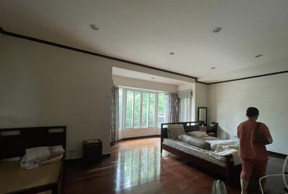 ให้เช่าบ้านเดี่ยว 2 ชั้น  หมู่บ้านเมืองทอง พัฒนาการ 61 เนื้อที่ 150 ตร.ว มี 3 นอน 3 น้ำ