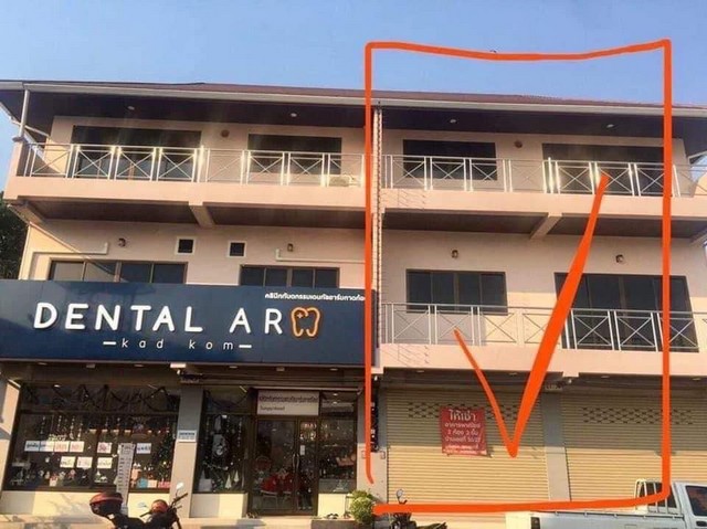 ให้เช่า ตึกแฝด 3 ชั้น พาณิชย์ 2 ห้องตึกใหม่ ตลาดประตูก้อม เชียงใหม่