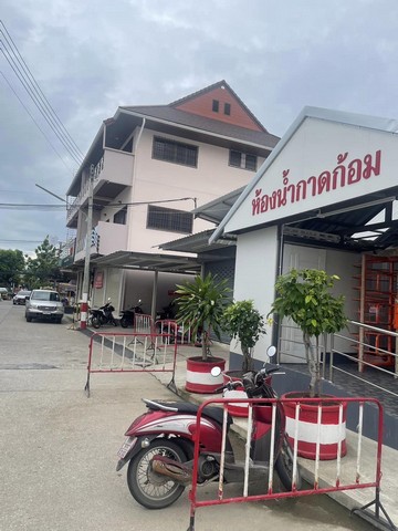 ให้เช่า ตึกแฝด 3 ชั้น พาณิชย์ 2 ห้องตึกใหม่ ตลาดประตูก้อม เชียงใหม่