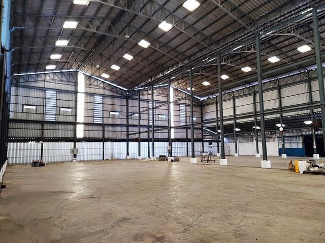 PO10 โกดัง มีออฟฟิศ อยู่ใกล้แยกสาย 5 ตัดเพชรเกษม ถนนเศรษฐกิจ 1 ตำบลอ้อมน้อย อำเภอกระทุ่มแบน จังหวัดสมุทรสาคร