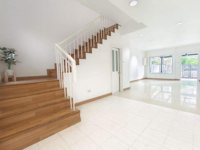 C3969 ขายทาวน์โฮม 3 ชั้น หมู่บ้านสนารา วิภาวดีรังสิต27 รีโนเวทใหม่ ใกล้ศูนย์ราชการแจ้งวัฒนะ