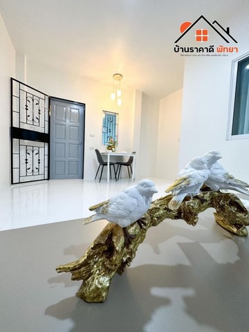 ขายถูกทาวน์เฮ้าส์หมู่บ้านรัตนากร 8 (ฟาร์มม้าแคะ)เมืองพัทยา อำเภอ บางละมุง ชลบุรี