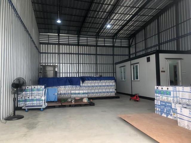 ให้เช่าโกดังพร้อมใช้ ย่านเพิ่มสิน-วัชรพล ติดถนนเพิ่มสิน พื้นที่โกดัง 150 -900 ตรม. ทำเลดี ใกล้แหล่งชุมชน ไม่ไกลจากทางด่วน