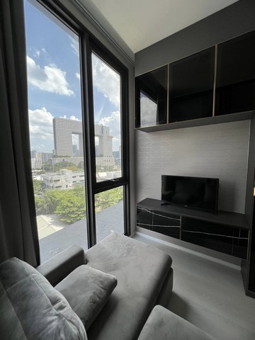 ให้เช่าคอนโด Mazarine Ratchayothin (แมสซารีน รัชโยธิน) ห้อง Studio ขนาด 35 ตรม.  ชั้น 9 ห้องหัวมุม ไม่ร้อน ครัวปิด