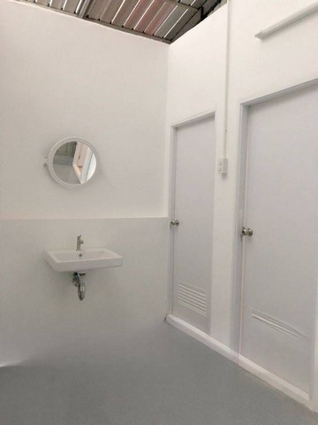 รหัสC5883 ให้เช่าโกดังไซส์ขนาดมินิมอล์ล เคลือบผิวพื้น epoxy แบบเงา ถนนลาดพร้าว-โชคชัย4