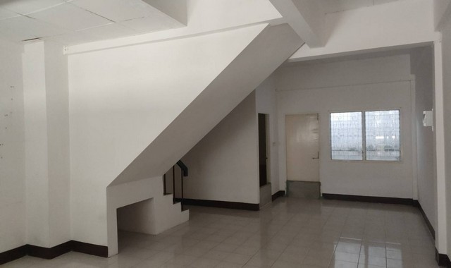 ขายทาวน์เฮ้าส์  อำเภอเมืองมหาสารคาม มหาสารคาม (PKK03-05376)