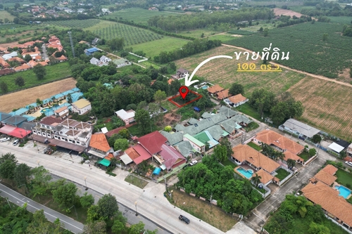 M8102,M8104ที่ดิน 100 ตร.ว. พัทยา ติดอ่างเก็บน้ำมาบประชัน ตำบลโป่ง อำเภอบางละมุง จังหวัดชลบุรี อากาศดี ชุมชนดี เดินทางสดวก– ติดถนน 2 ด้าน– ขนาดที่ดินหน้ากว้าง 16 x 25 เมตร– ขนาดที่ดิน 100 ตร.ว. ยกแปลง 2,200,000฿ โอนฟรี สอบถามรายละเอียดเพิ่มเติมติดต่อติดต่อ คุณปิยะณัฐ (น๊อต)โทร: 064-4146295 Realty One Estate (Thailand) Co., Ltd.(ในสังกัดสมาคมนายหน้าอสังหาริมทรัพย์ไทยและสถาบันคุณวุฒิวิชาชีพ) Line id : notnongmonhttps://line.me/ti/p/A3fAbmas7SFacebook: 